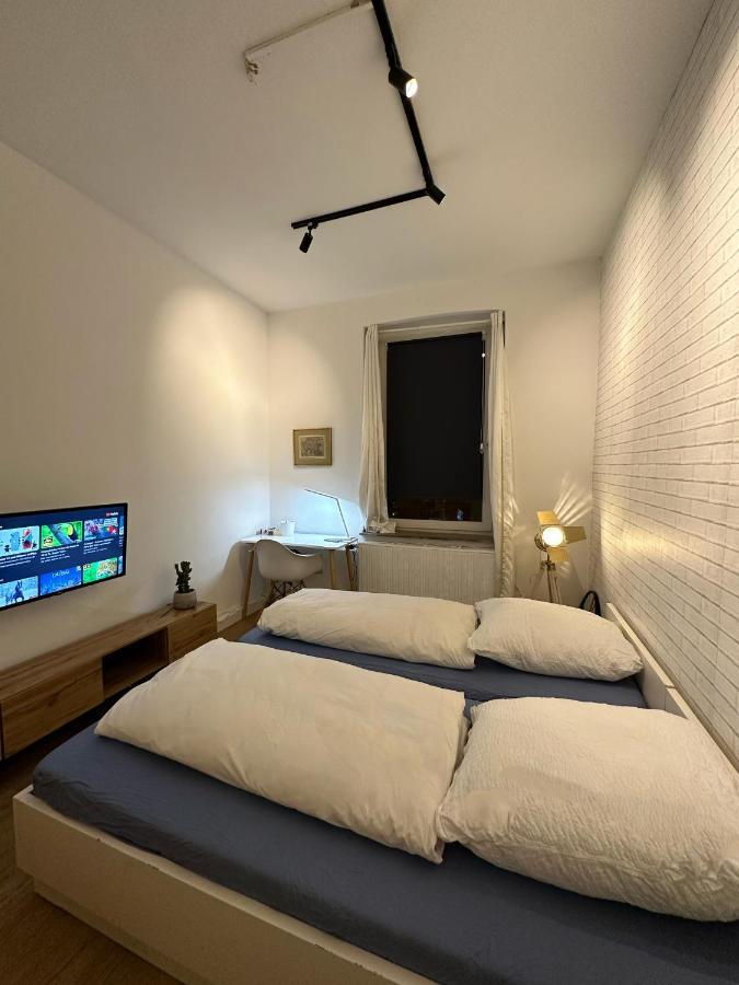 Igo Apartment 2 Schlafenzimmer Mit Waschmaschine Trockner Haustier Rheinufer 5Min Netflix Disney Plus 17-6 Дуйсбург Экстерьер фото